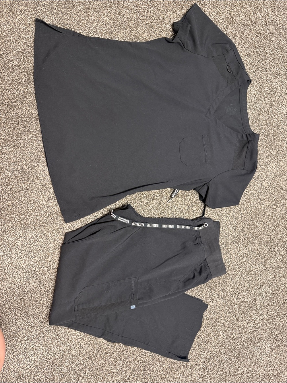 Women’s MedCouture Scrub Set Black (Top M, Bot S)